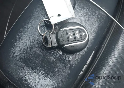 2022 Mini Convertible Cooper S z USA, uszkodzony, nr VIN WMW43DL01N3N88473